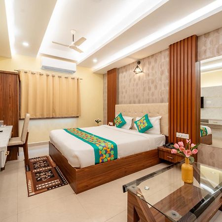 Treebo Premium Zorba Hotel Bhopal Eksteriør billede