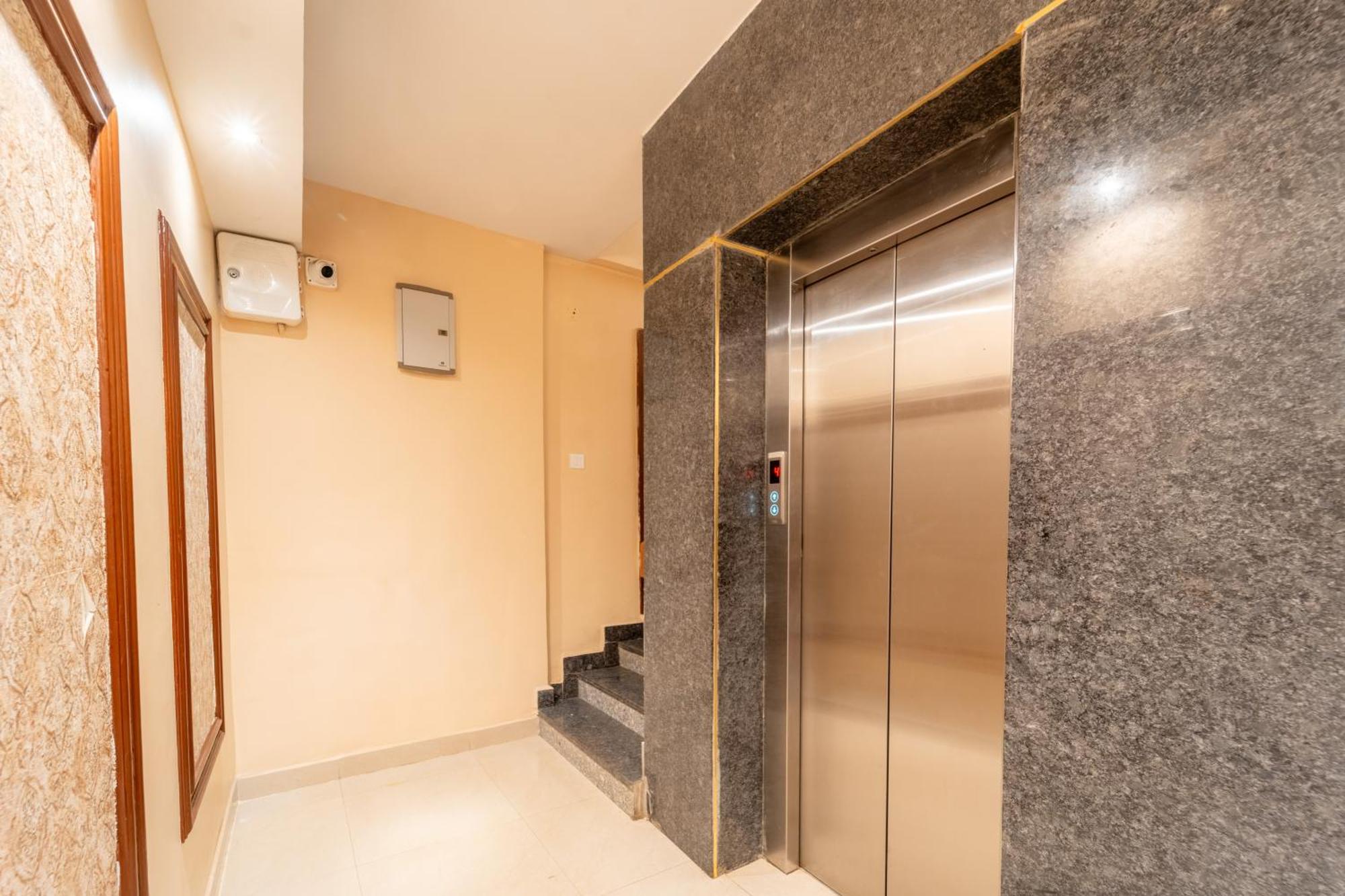 Treebo Premium Zorba Hotel Bhopal Eksteriør billede