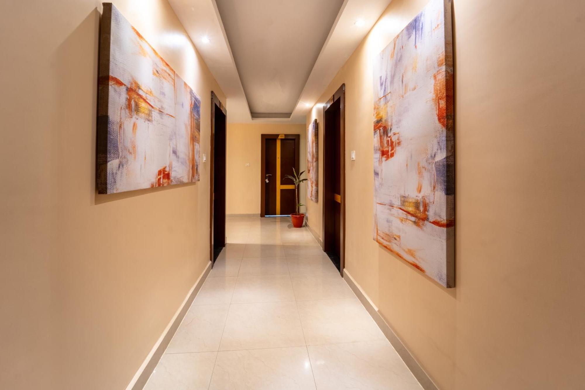 Treebo Premium Zorba Hotel Bhopal Eksteriør billede