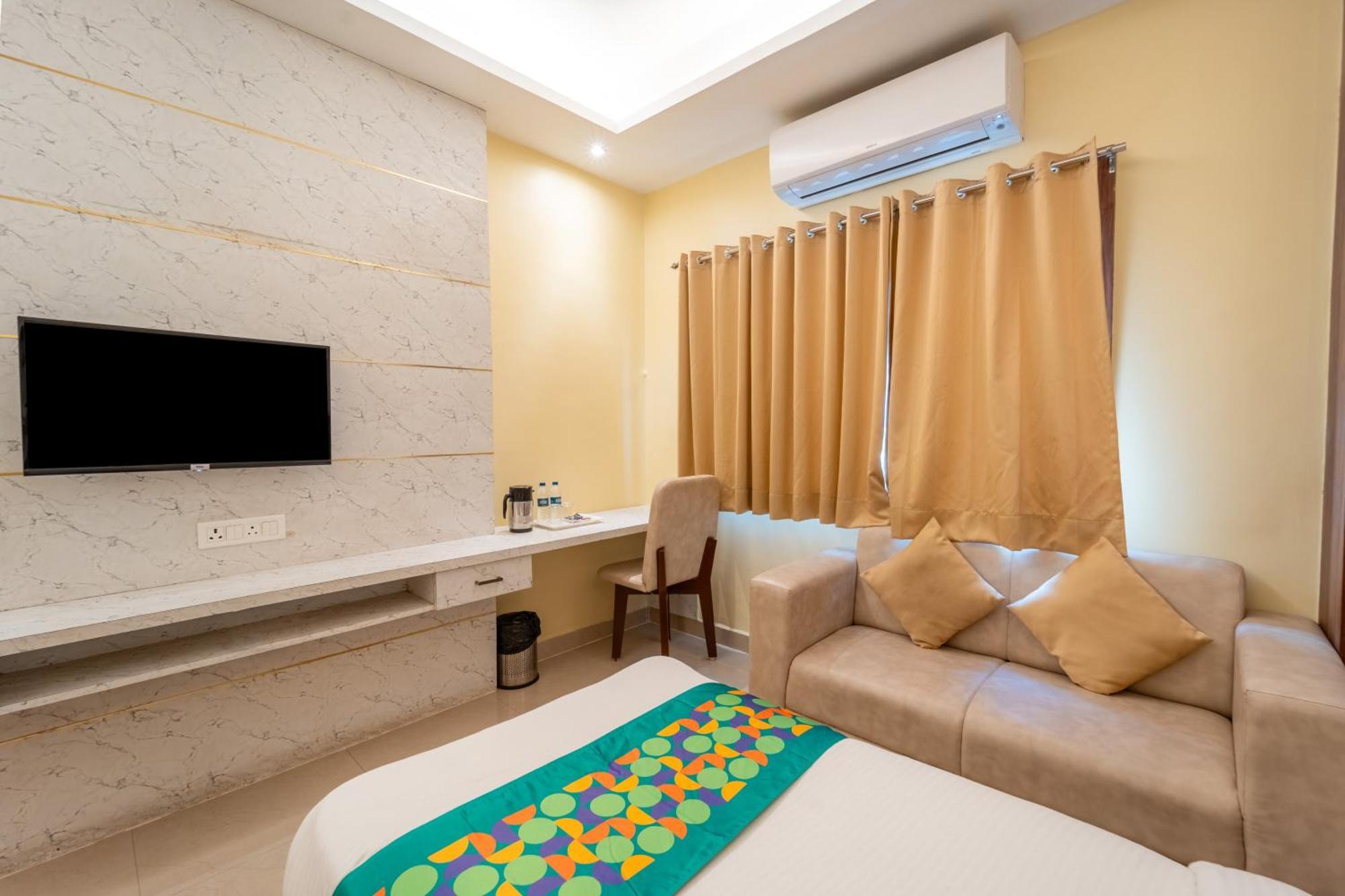 Treebo Premium Zorba Hotel Bhopal Eksteriør billede