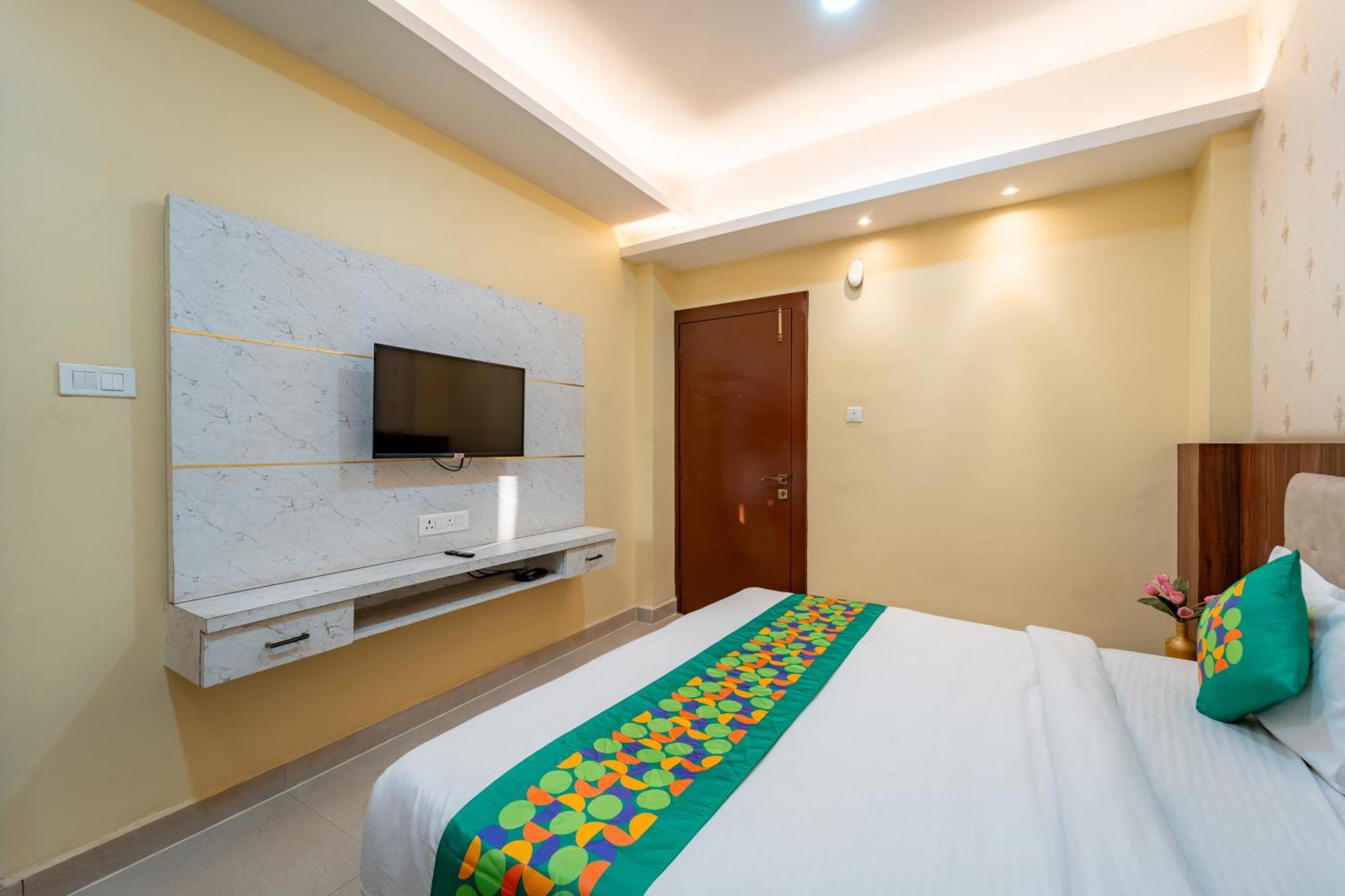 Treebo Premium Zorba Hotel Bhopal Eksteriør billede